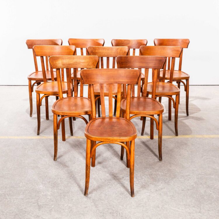 Sedia da pranzo curva Mahieu in legno di quercia color miele, anni '50 - Set da dieci