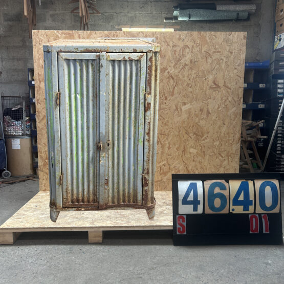 1950’s Industrial Light Grey Metal Locker