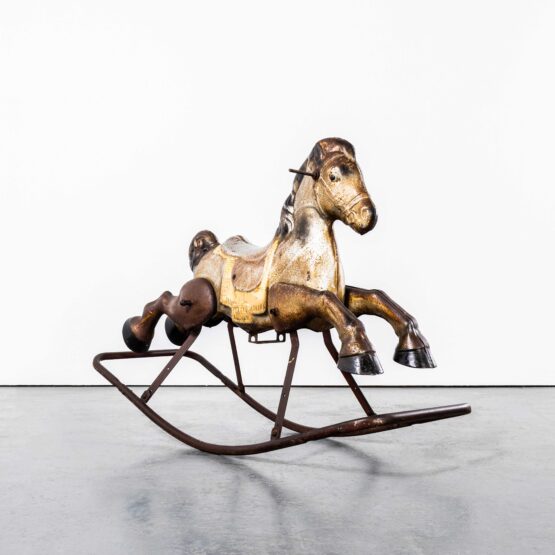 Cheval à bascule vintage MOBO en tôle peinte des années 1960