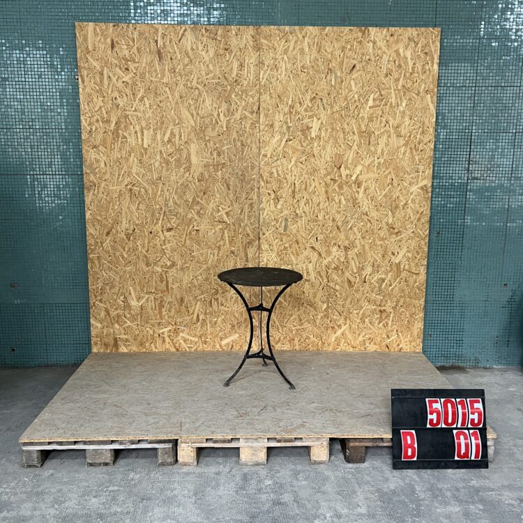 1950’s Simple Black French Round Outdoor Metal Table