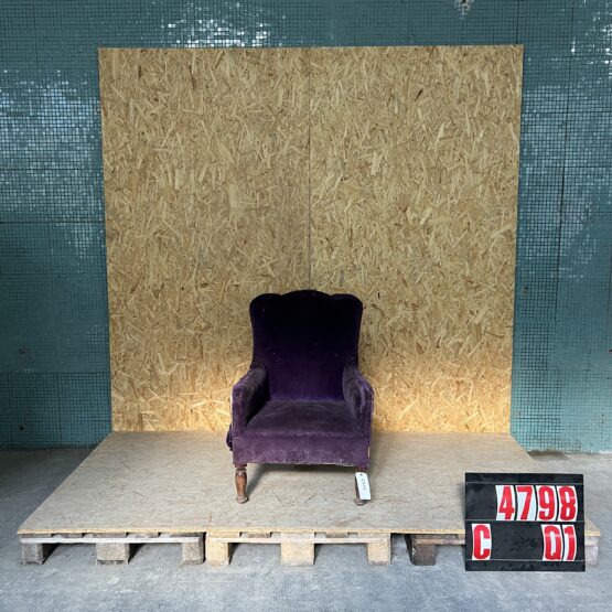 1920’s Single Deep Scallop Back Armchair