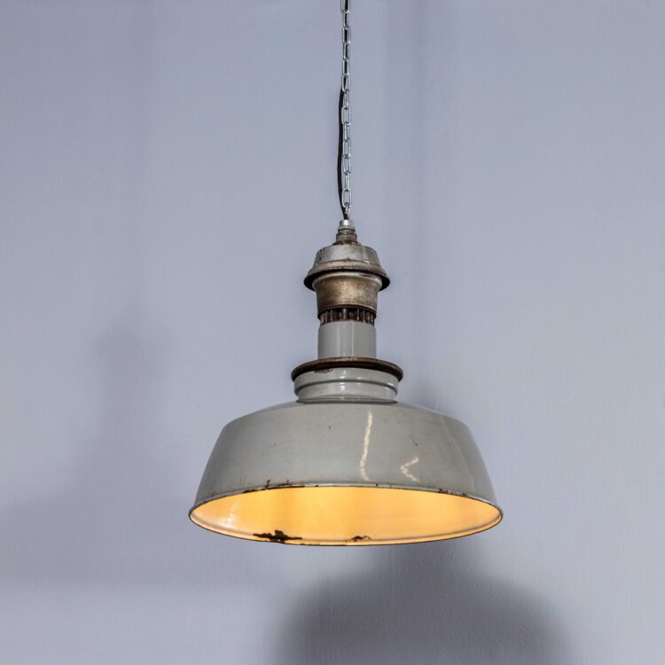 Grande lampada sospesa grigia ventilata degli anni '50 di Maxlume - 18 pollici
