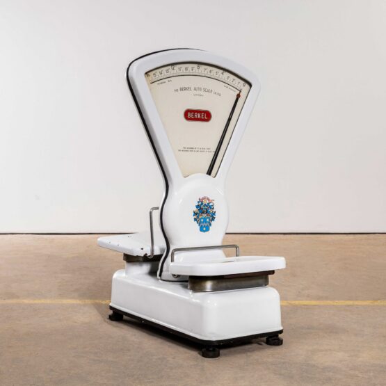 1960’s Berkel Enamelled Kitchen Scales